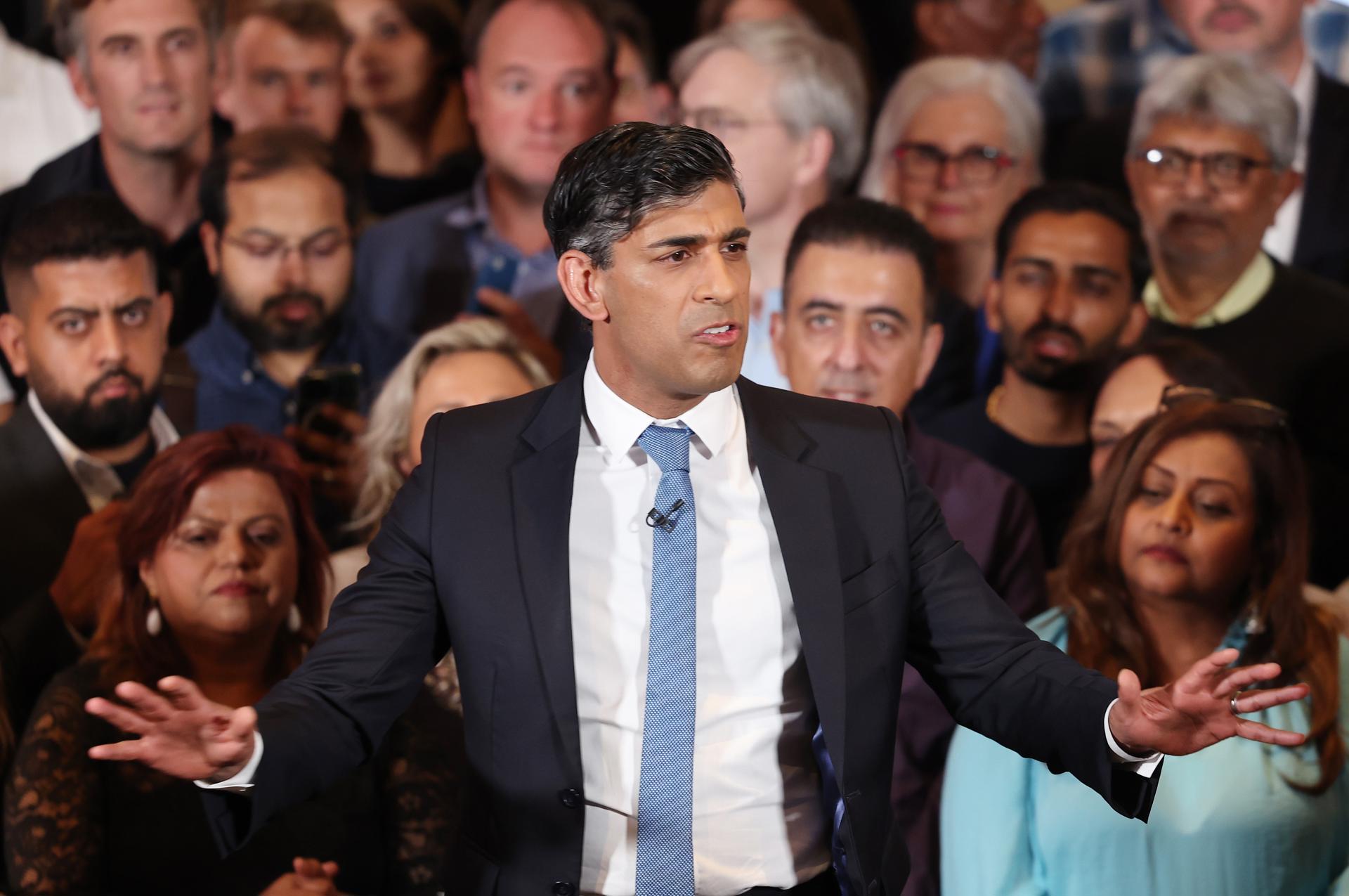 Rishi Sunak, contra todos los pronósticos: ascenso meteórico y caída del portento del Partido Conservador Rishi Sunak, contra todos los pronósticos: ascenso meteórico y caída del portento del Partido Conservador