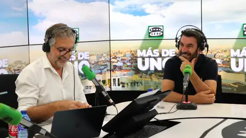 Arturo Valls junto a Carlos Alsina, en Más de uno Arturo Valls junto a Carlos Alsina, en Más de uno