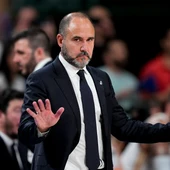 Chus Mateo durante un encuentro de la Liga ACB Chus Mateo durante un encuentro de la Liga ACB