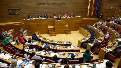 Imagen de archivo de un pleno en Les Corts. Imagen de archivo de un pleno en Les Corts.