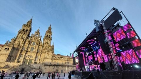 Patrimonio de la Xunta abre expediente por la actuación de la orquesta Panorama en el Obradoiro durante la Ascensión 