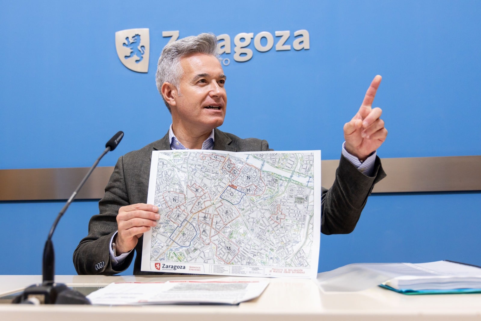 El Ayuntamiento de Zaragoza presenta el nuevo mapa de zonas saturadas El Ayuntamiento de Zaragoza presenta el nuevo mapa de zonas saturadas