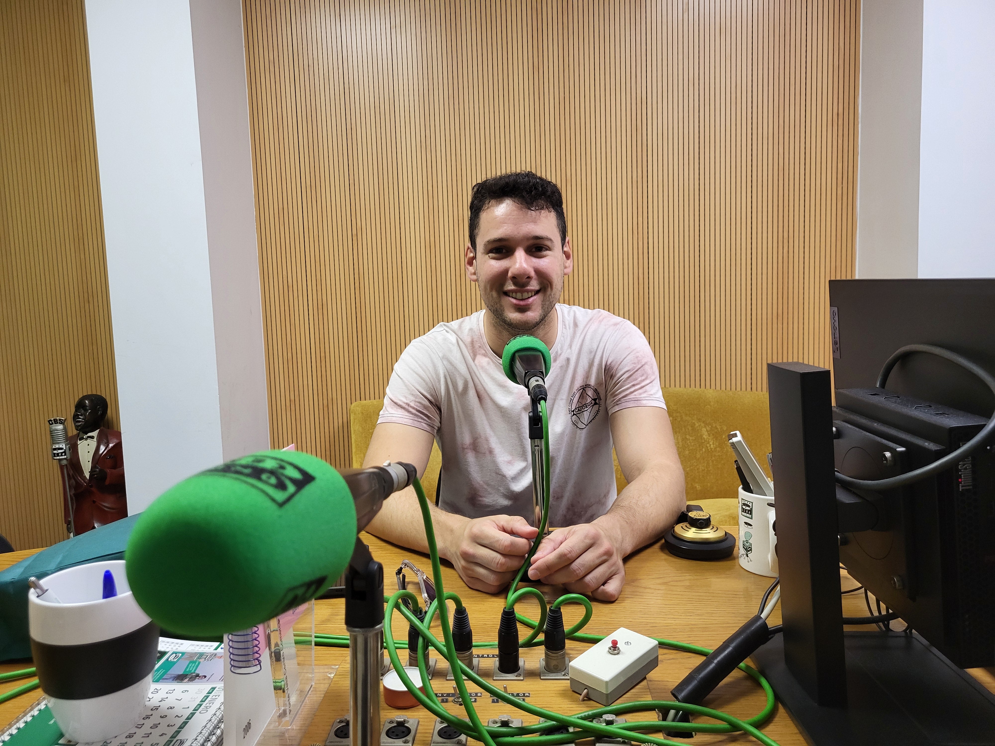 Conversamos con Manuel Casanova árbitro ourensano Conversamos con Manuel Casanova árbitro ourensano