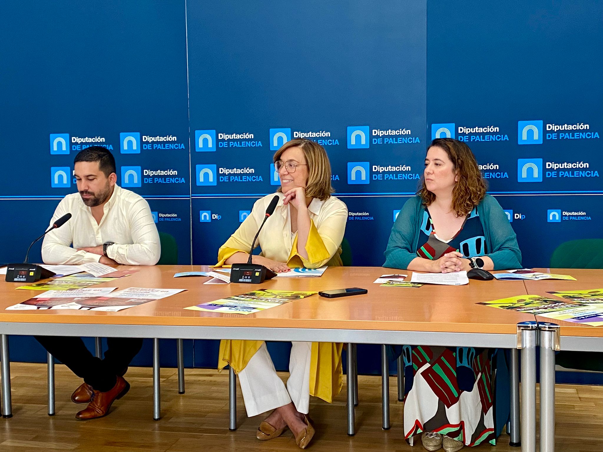 ‘Sintoniza tu Canal favorito’ y ‘Catas maridaje en Palencia’, opciones de ocio imprescindibles este verano en la provincia que ofrece la Diputación ‘Sintoniza tu Canal favorito’ y ‘Catas maridaje en Palencia’, opciones de ocio imprescindibles este verano en la provincia que ofrece la Diputación