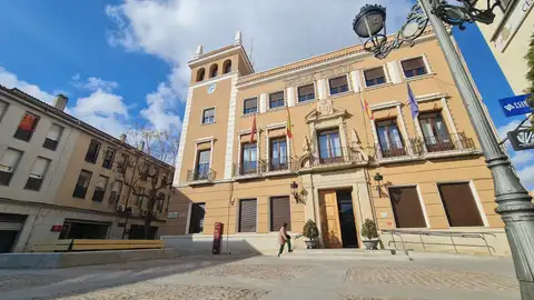 Elda amplía el Servicio de Teleasistencia Domiciliaria para una atención 24 horas Ayuntamiento de Elda