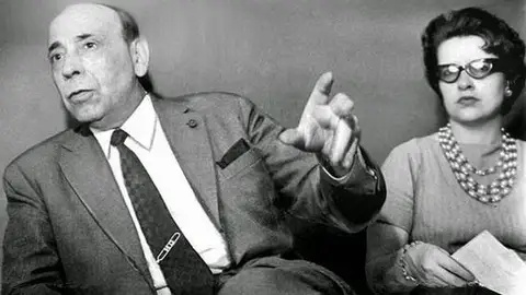 La ARMHEX denuncia al ayuntamiento de Badajoz que sigue 8 años después sin inaugurar la Plaza en honor a Humberto Delgado La ARMHEX denuncia al ayuntamiento de Badajoz que sigue 8 años después sin inaugurar la Plaza en honor a Humberto Delgado