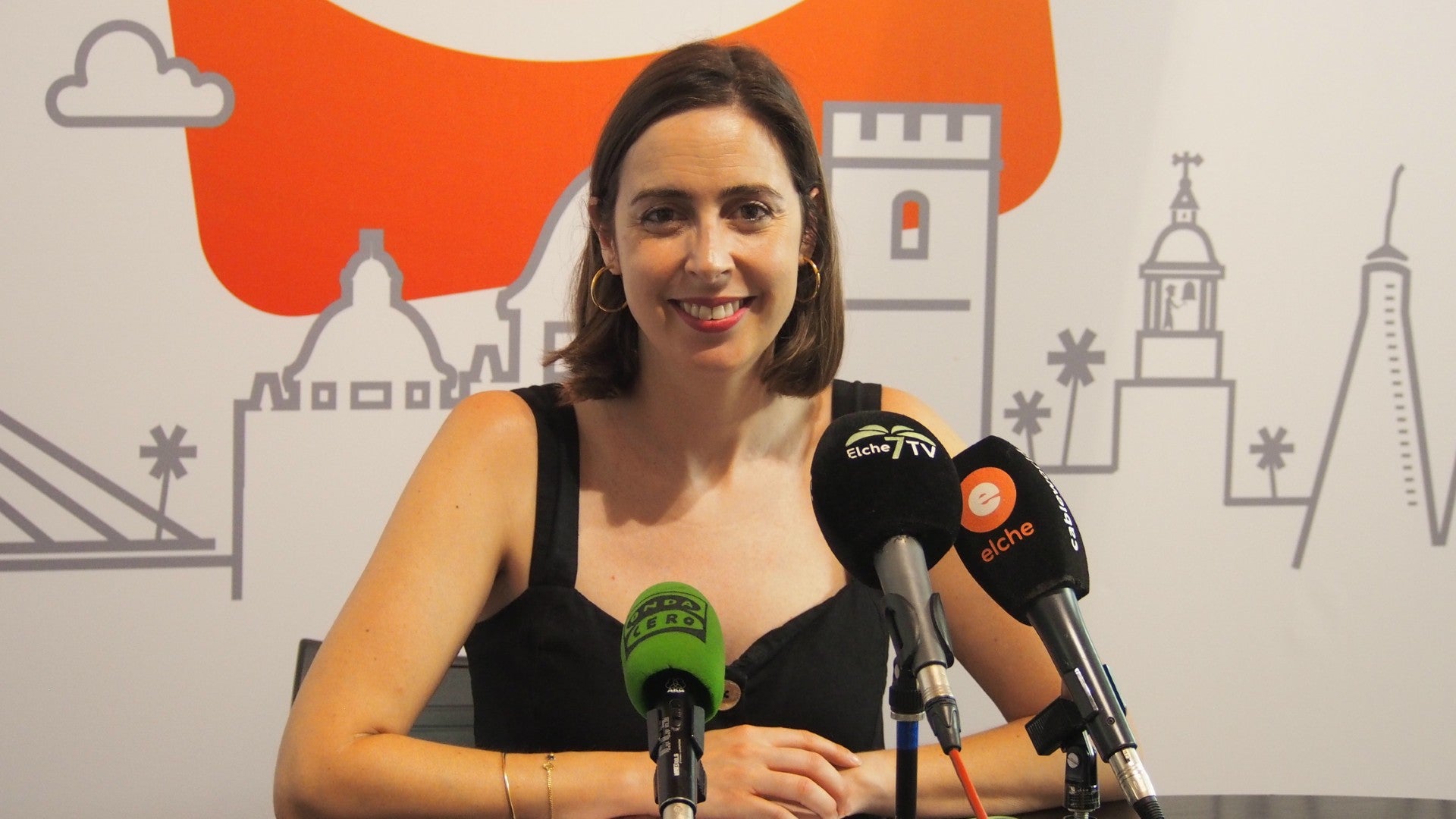 Compromís propone en Elche ayudas municipales para facilitar la adaptación de las empresas a la reducción de la jornada laboral Compromís propone en Elche ayudas municipales para facilitar la adaptación de las empresas a la reducción de la jornada laboral