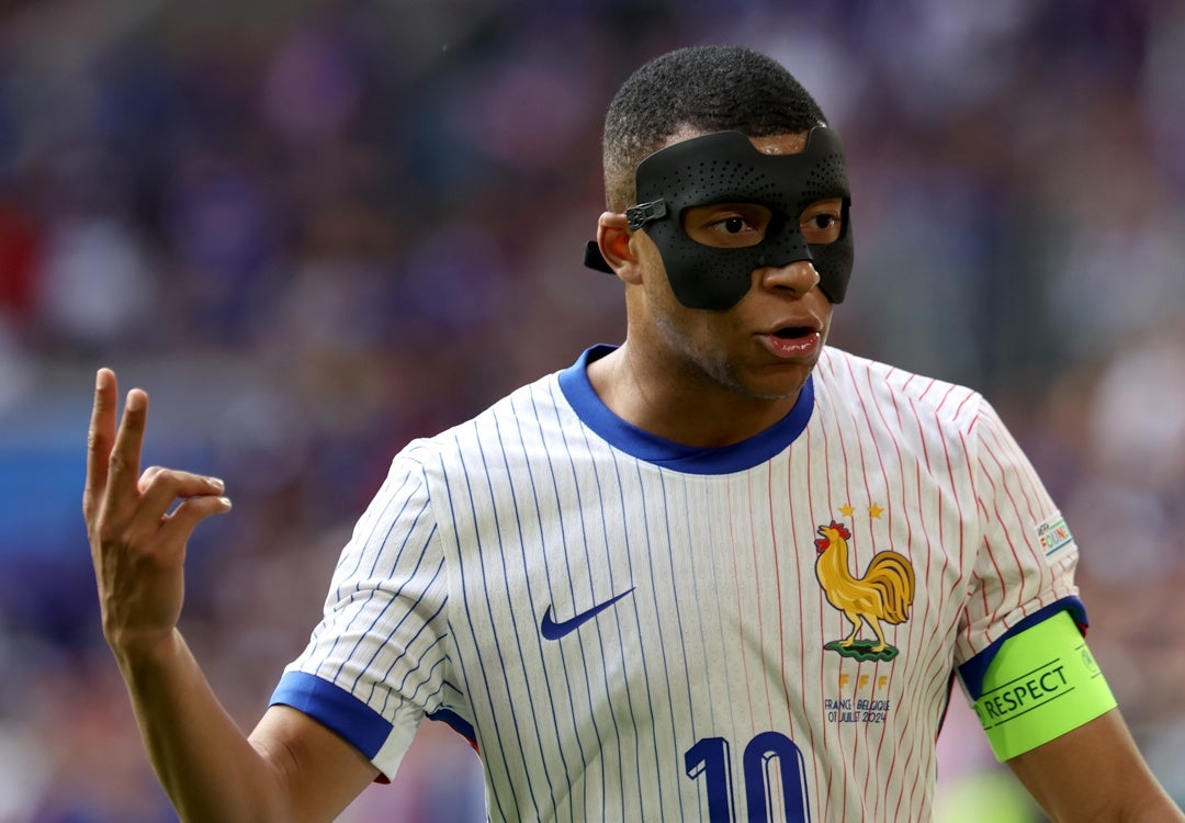 Mbappé: "Admiro la grandeza de Cristiano, no habrá nadie como él" Mbappé: "Admiro la grandeza de Cristiano, no habrá nadie como él"