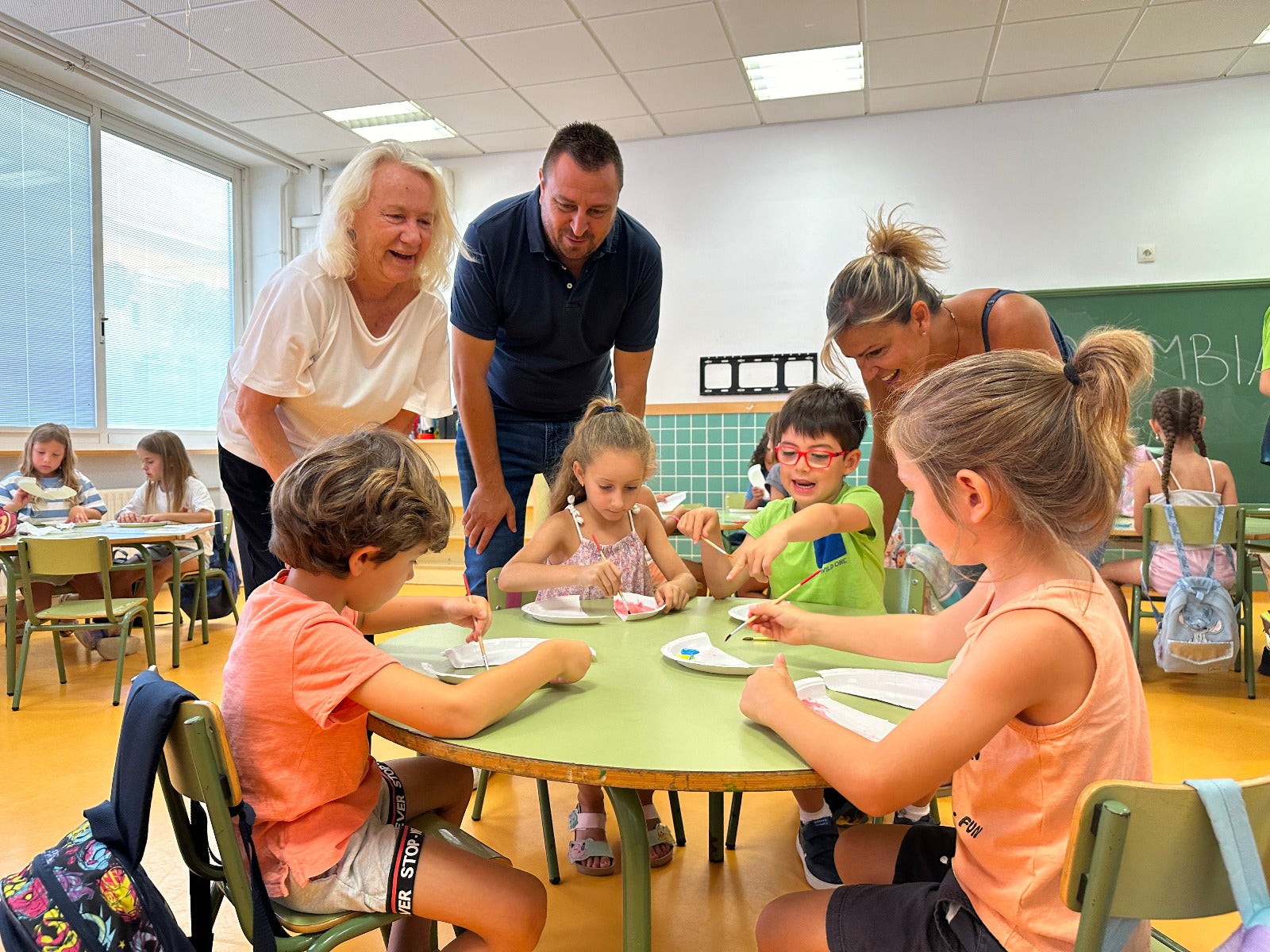 La Nucía beca con 16.000 euros a 57 alumnos de l'Escola d'Estiu La Nucía beca con 16.000 euros a 57 alumnos de l'Escola d'Estiu