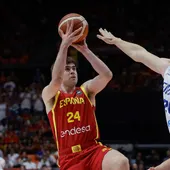 Juan Núñez durante el España - Finlandia Juan Núñez durante el España - Finlandia