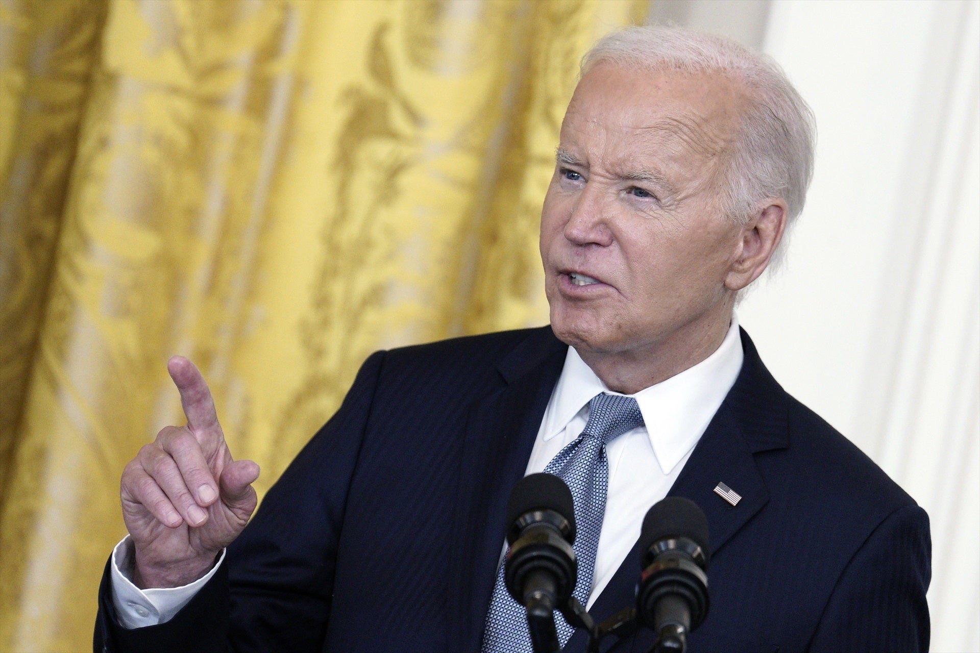 Biden dice que sólo abandonará la contienda electoral si se lo pide "el Todopoderoso" Biden dice que sólo abandonará la contienda electoral si se lo pide "el Todopoderoso"