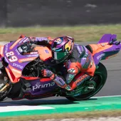Jorge Martín gana el sprint y amplía su ventaja con Bagnaia en el Mundial Jorge Martín gana el sprint y amplía su ventaja con Bagnaia en el Mundial