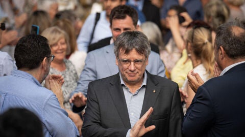 Miembros de Junts, ERC, CUP y entidades soberanistas se re&uacute;nen con Puigdemont en Waterloo