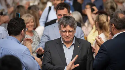 Miembros de Junts, ERC, CUP y entidades soberanistas se reúnen con Puigdemont en Waterloo Miembros de Junts, ERC, CUP y entidades soberanistas se reúnen con Puigdemont en Waterloo