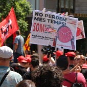 El sindicalisme pren de nou els carrers per reclamar la reducció de la jornada laboral