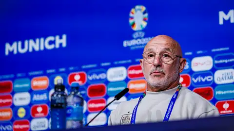 Luis De la Fuente: "Tengo fe ciega en mi equipo y estamos preparados para ganar" Luis De la Fuente: "Tengo fe ciega en mi equipo y estamos preparados para ganar"