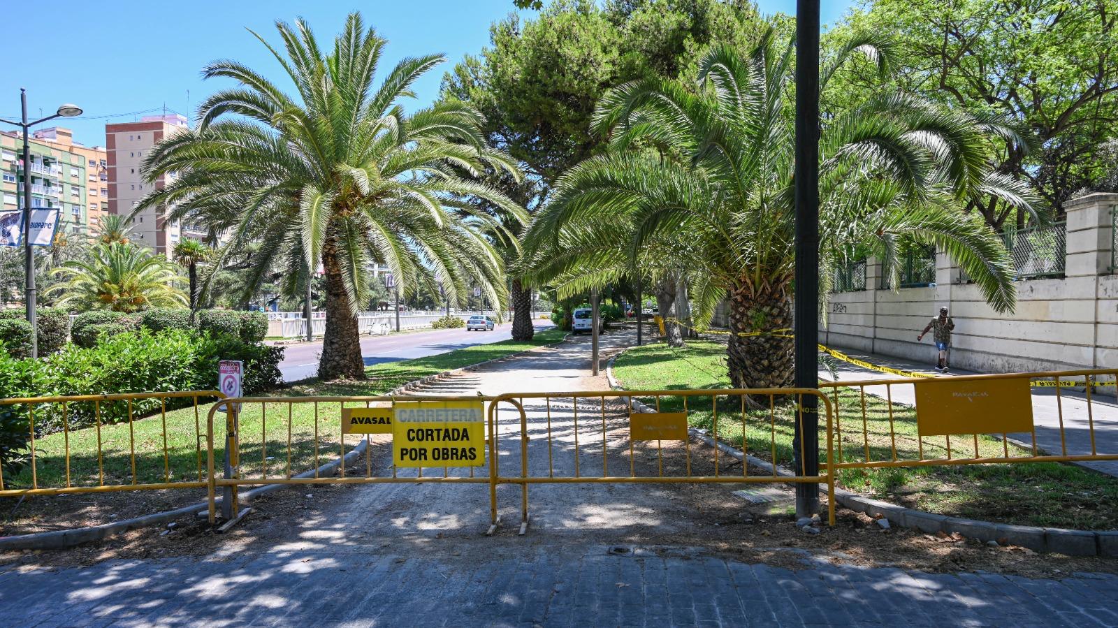 Arrancan las obras para prolongar hasta Xirivella el carril bici de la avenida del Cid Arrancan las obras para prolongar hasta Xirivella el carril bici de la avenida del Cid