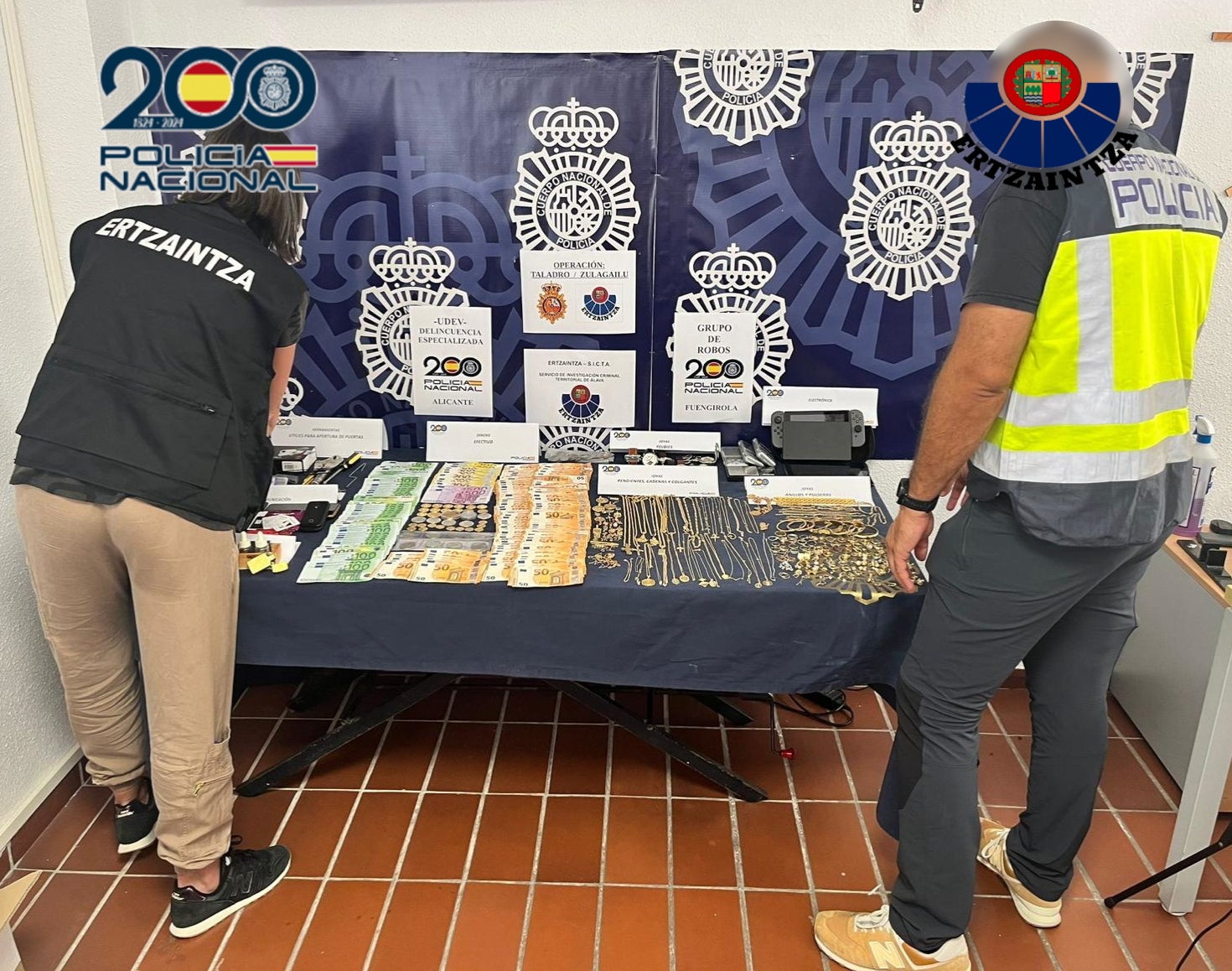 Desarticulado un grupo dedicado al robo con fuerza en domicilio que actuó en Elche Desarticulado un grupo dedicado al robo con fuerza en domicilio que actuó en Elche