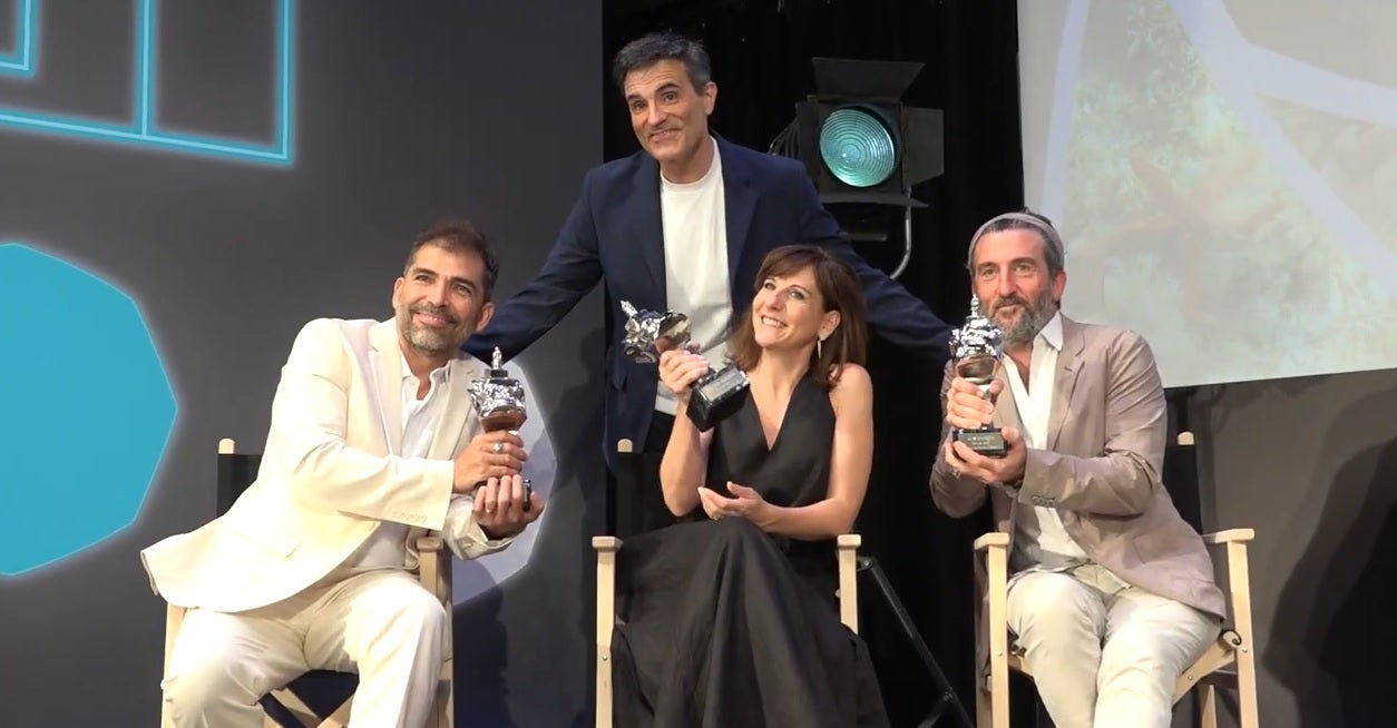 Arrancan los días de Cine de l'Alfàs del Pi con la entrega de los Faros de Plata 2024 Arrancan los días de Cine de l'Alfàs del Pi con la entrega de los Faros de Plata 2024