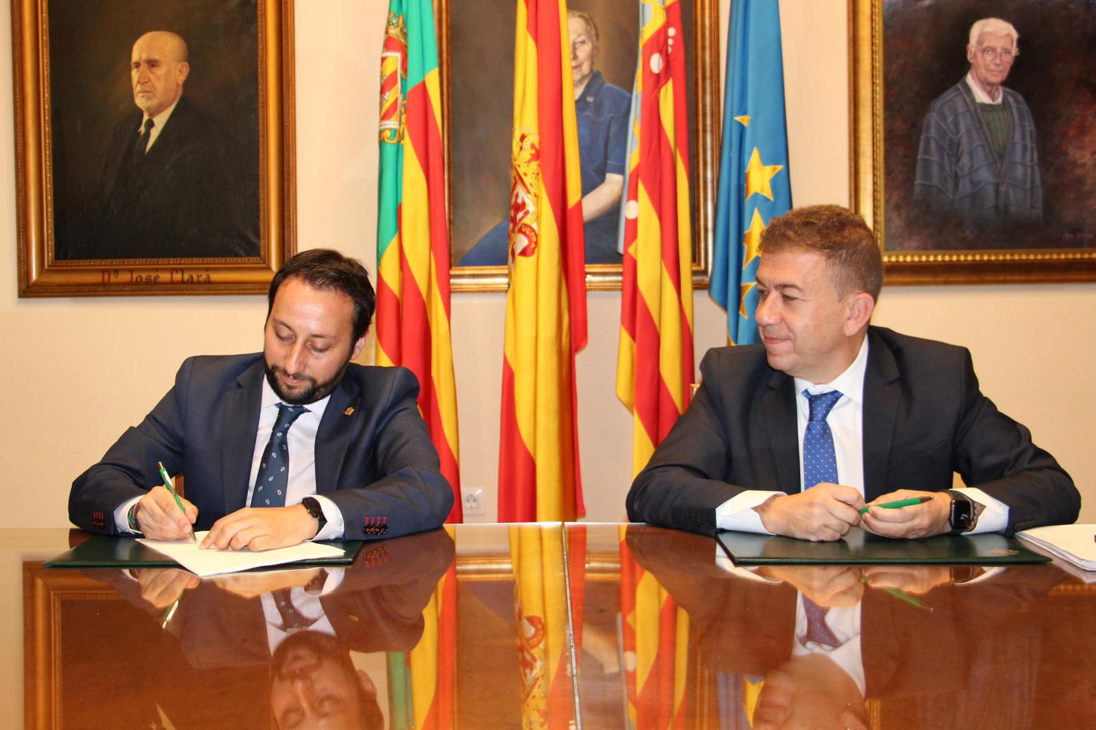 Castelló oficializa la construcción de 120 viviendas de protección pública en el parque Sensal Castelló oficializa la construcción de 120 viviendas de protección pública en el parque Sensal