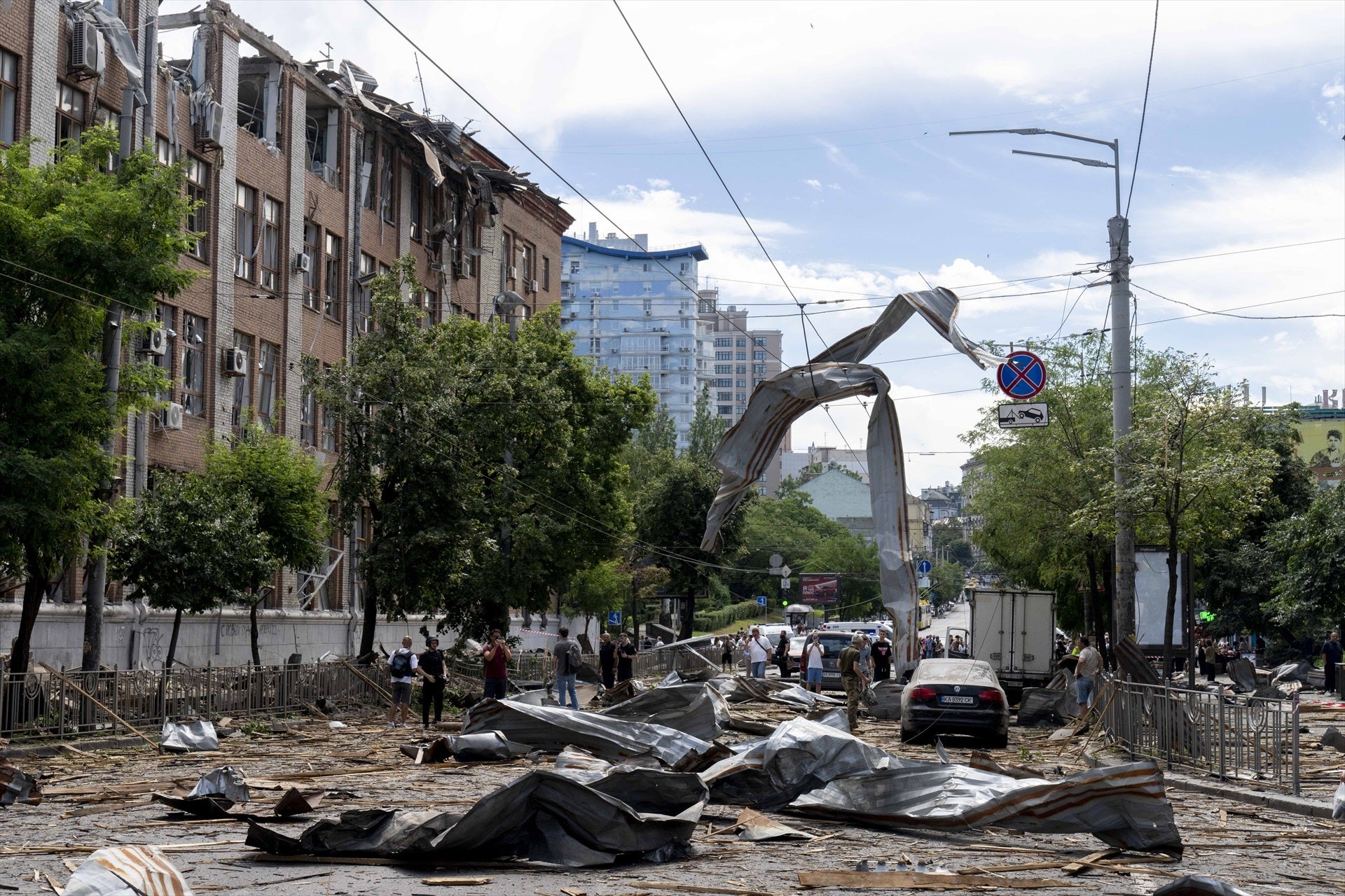 Decenas de muertos y heridos en un ataque ruso contra Kiev Decenas de muertos y heridos en un ataque ruso contra Kiev