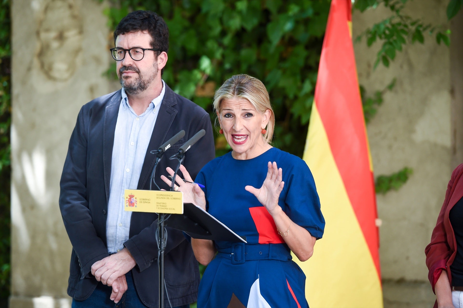 Trabajo flexibiliza su postura sobre la reducción de la jornada laboral para llegar a un acuerdo con la CEOE Trabajo flexibiliza su postura sobre la reducción de la jornada laboral para llegar a un acuerdo con la CEOE
