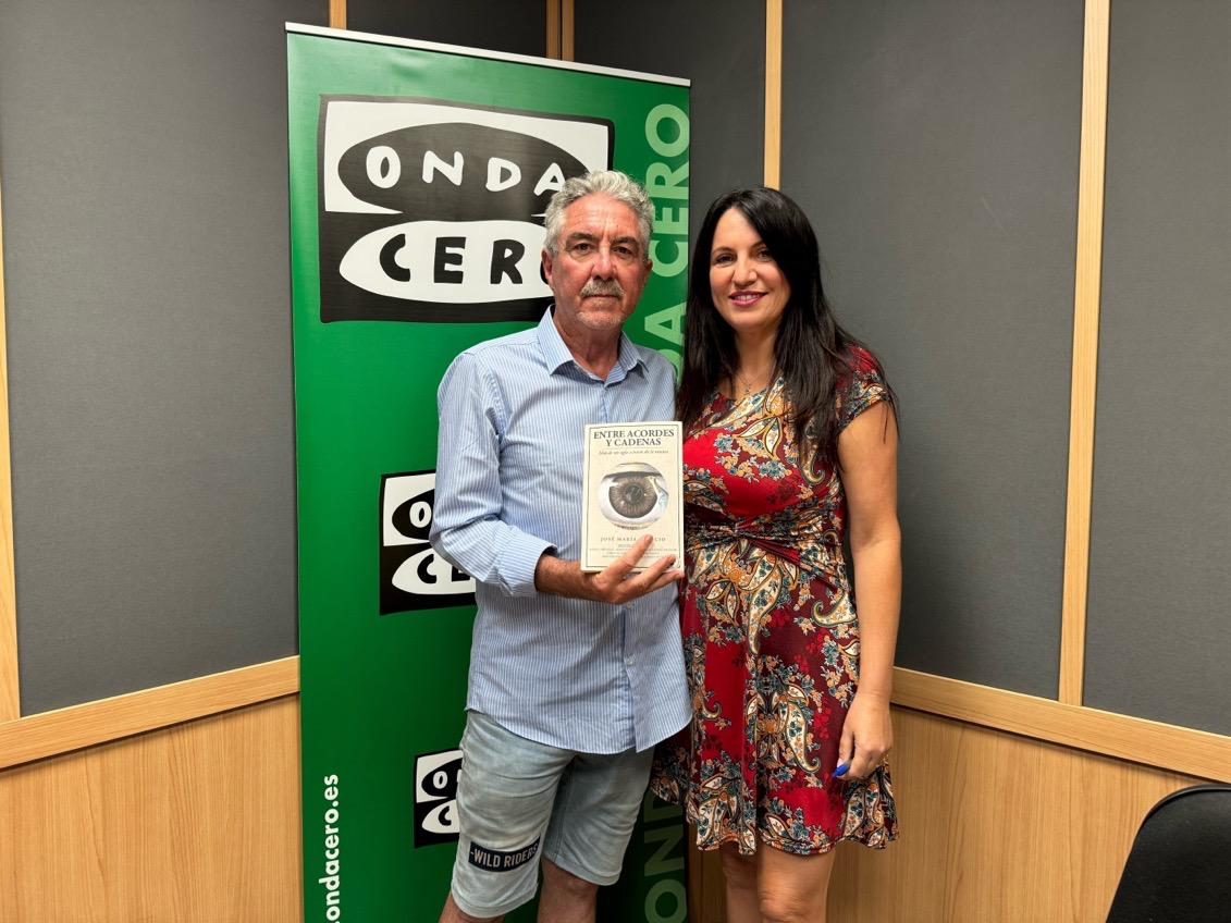 'Entre acordes y cadenas' Melodías musicales para los periodos históricos más destacados del último siglo 'Entre acordes y cadenas' Melodías musicales para los periodos históricos más destacados del último siglo