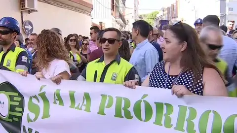 Vecinos de municipios del entorno de Almaraz exigen la continuidad de la central nuclear Vecinos de municipios del entorno de Almaraz exigen la continuidad de la central nuclear