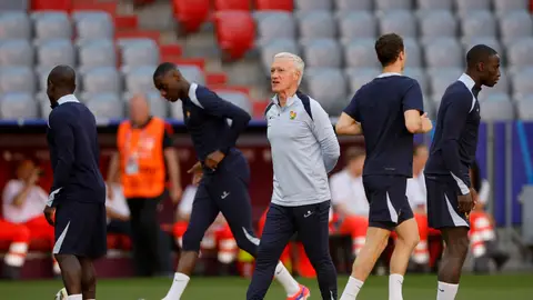 Deschamps: "España ha sido el equipo que mejor ha jugado" Deschamps: "España ha sido el equipo que mejor ha jugado"