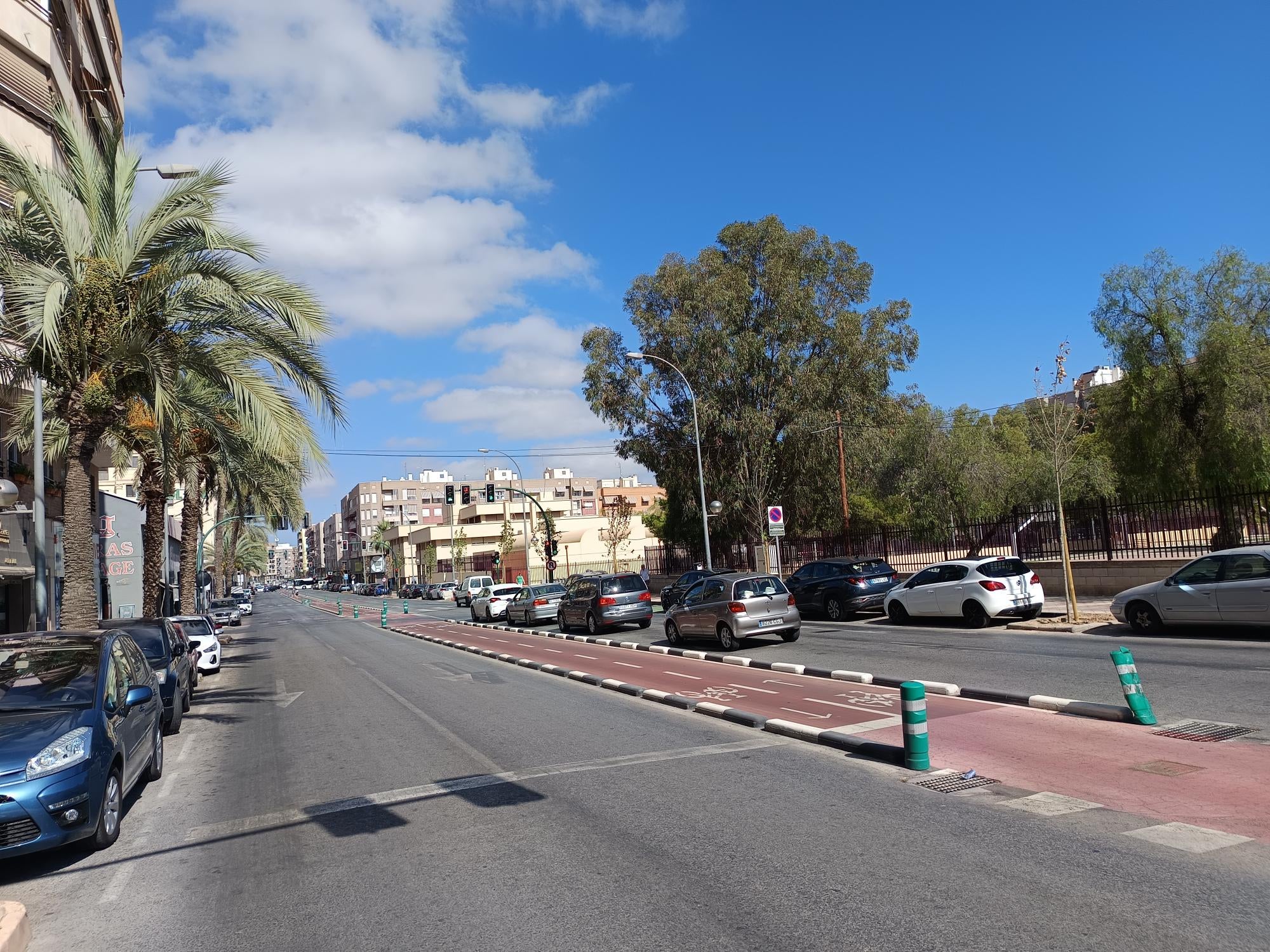 El termómetro continúa sin excesos en un martes con bochorno en Elche, Crevillent y Santa Pola El termómetro continúa sin excesos en un martes con bochorno en Elche, Crevillent y Santa Pola