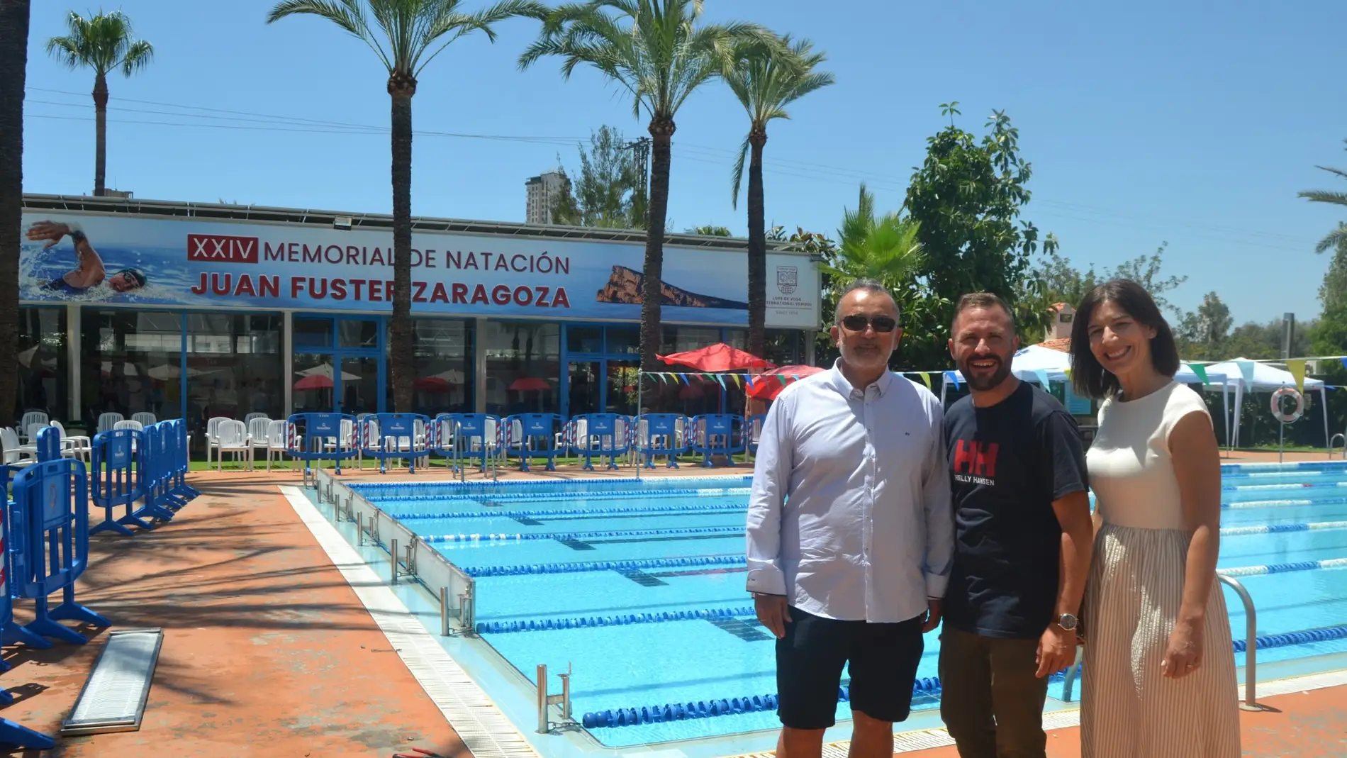 El Colegio Internacional Lope de Vega reúne a 300 nadadores en la XXIV edición del Torneo Juan Fuster Zaragoza.