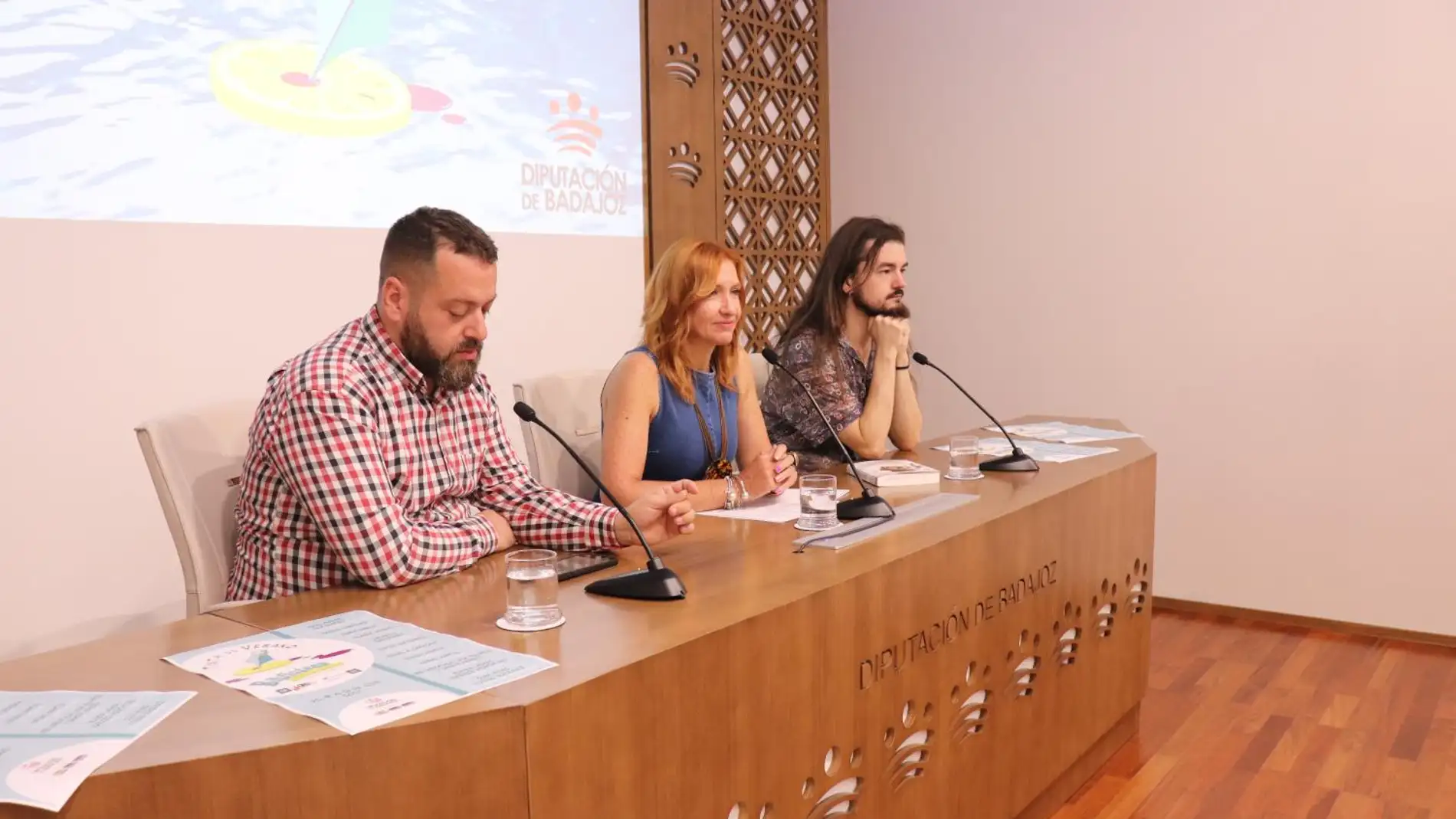 La provincia de Badajoz contará este verano con una biblioteca ambulante para concienciar sobre Igualdad