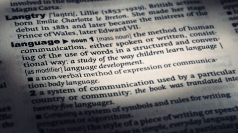 Bajo el lema 'Con idiomas, triunfas', la EOI de Torrevieja oferta Espa&ntilde;ol para extranjeros, Ingl&eacute;s, Alem&aacute;n, Franc&eacute;s, Ruso y Valenciano