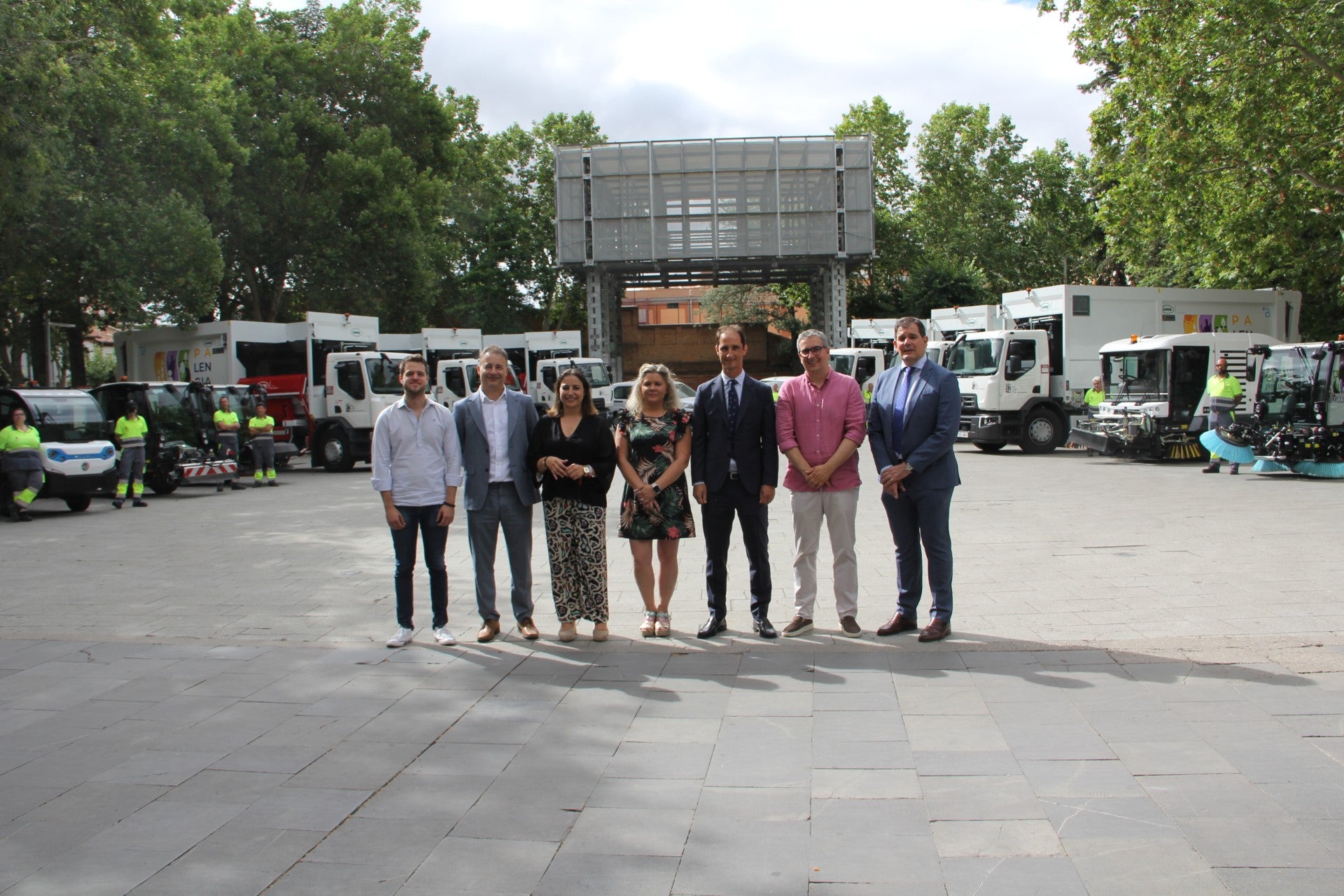 Presentada la nueva maquinaria del servicio de limpieza de Palencia Presentada la nueva maquinaria del servicio de limpieza de Palencia
