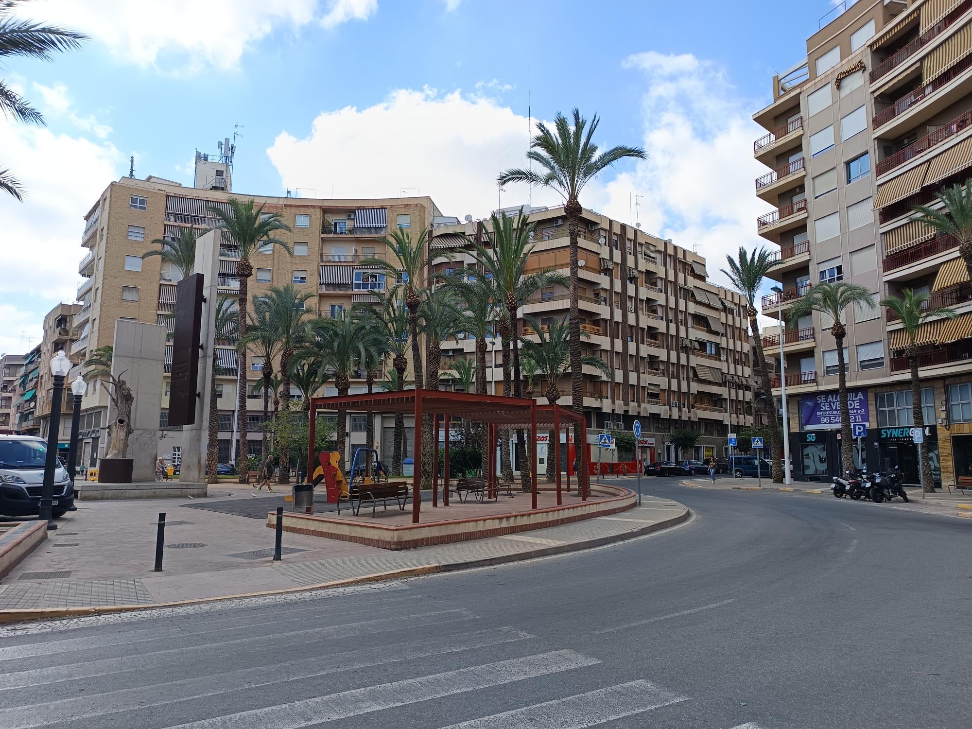 Elche, Crevillent y Santa Pola esperan un día con sol, viento flojo o moderado y sin cambios en las temperaturas Elche, Crevillent y Santa Pola esperan un día con sol, viento flojo o moderado y sin cambios en las temperaturas