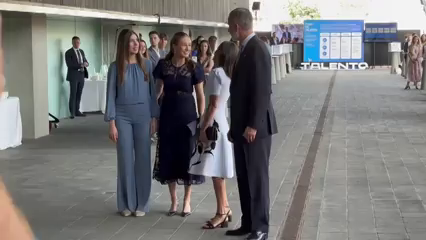 Leonor anima a los jóvenes a pensar diferente y a asumir riesgos Leonor anima a los jóvenes a pensar diferente y a asumir riesgos
