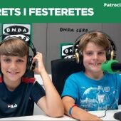 Pablo i Joan declamen l'Ambaixada Contrabandista.