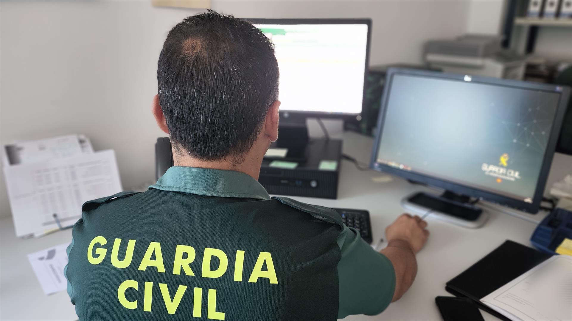 Dos investigados por una presunta estafa en compra de billetes de avión a una vecina de Torremocha Dos investigados por una presunta estafa en compra de billetes de avión a una vecina de Torremocha