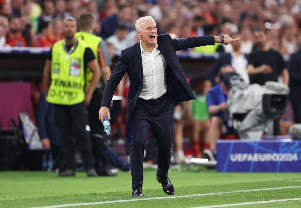 Deschamps: "Lamine Yamal merece todo el mérito que se le atribuye" Deschamps: "Lamine Yamal merece todo el mérito que se le atribuye"