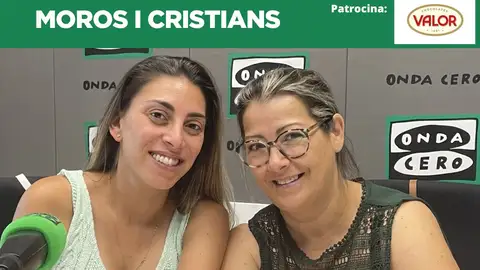 Mamen Moreno i Mª Carmen Galipienso, capitanes dels Berberiscos i Artilleria Cristiana. Mamen Moreno i Mª Carmen Galipienso, capitanes dels Berberiscos i Artilleria Cristiana.