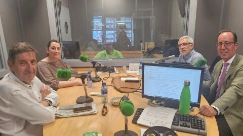 Tertulia pol&iacute;tica