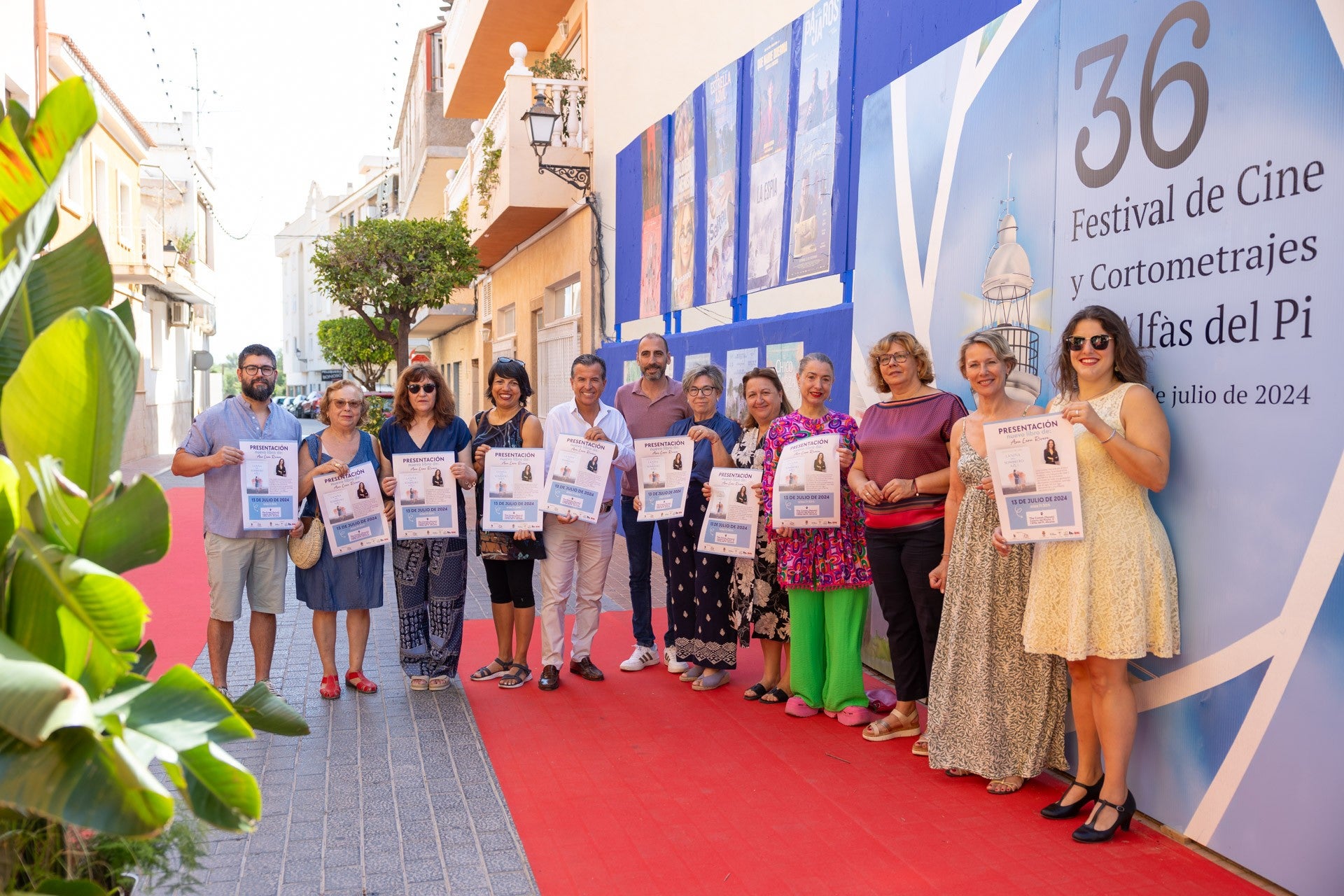 La autora Ana Lena presentará el sábado su última obra en el restaurante The Comm, en L'Alfàs del Pi La autora Ana Lena presentará el sábado su última obra en el restaurante The Comm, en L'Alfàs del Pi