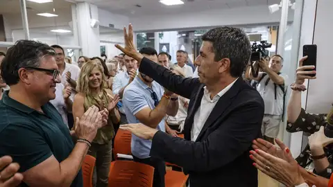El presidente de la Generalitat y del PPCV, Carlos Mazón, preside la reunión del Comité Ejecutivo Autonómico. El presidente de la Generalitat y del PPCV, Carlos Mazón, preside la reunión del Comité Ejecutivo Autonómico.