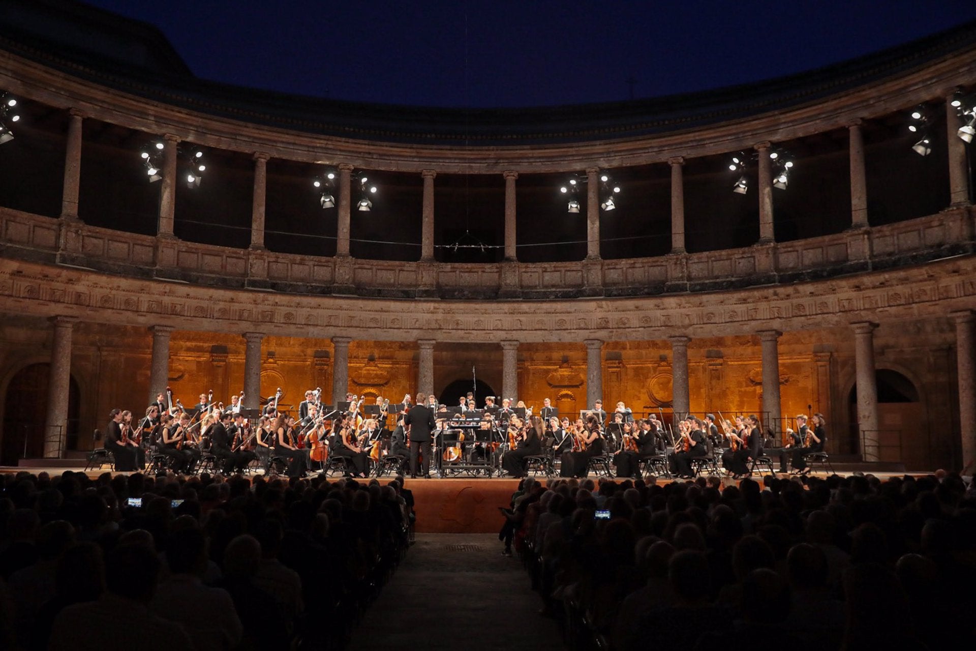 Instalarán una pantalla gigante en el Palacio de Carlos V por la Final de la Eurocopa Instalarán una pantalla gigante en el Palacio de Carlos V por la Final de la Eurocopa
