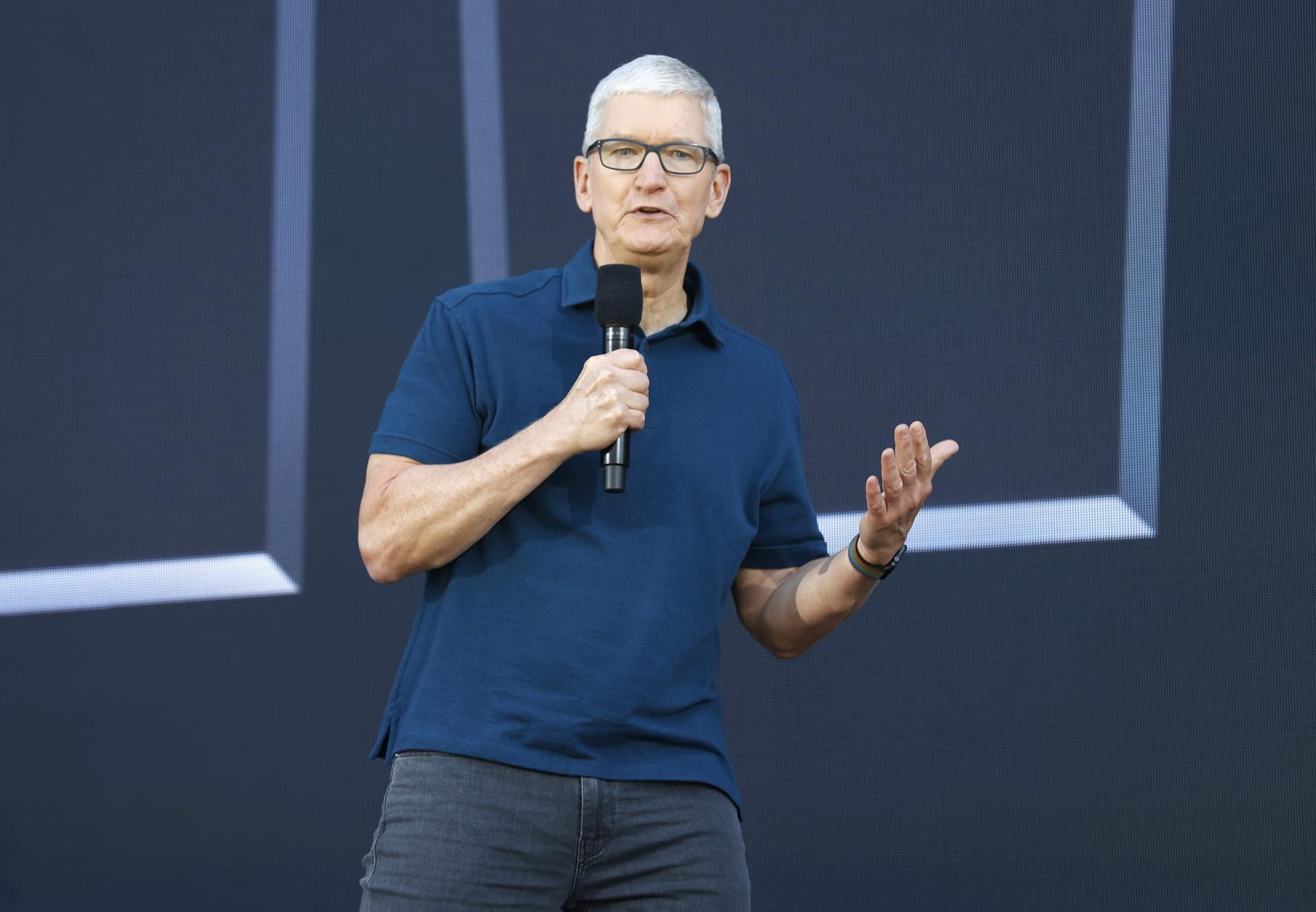 Apple evita una multa de Bruselas tras abrir su sistema de pagos móviles a los rivales Apple evita una multa de Bruselas tras abrir su sistema de pagos móviles a los rivales