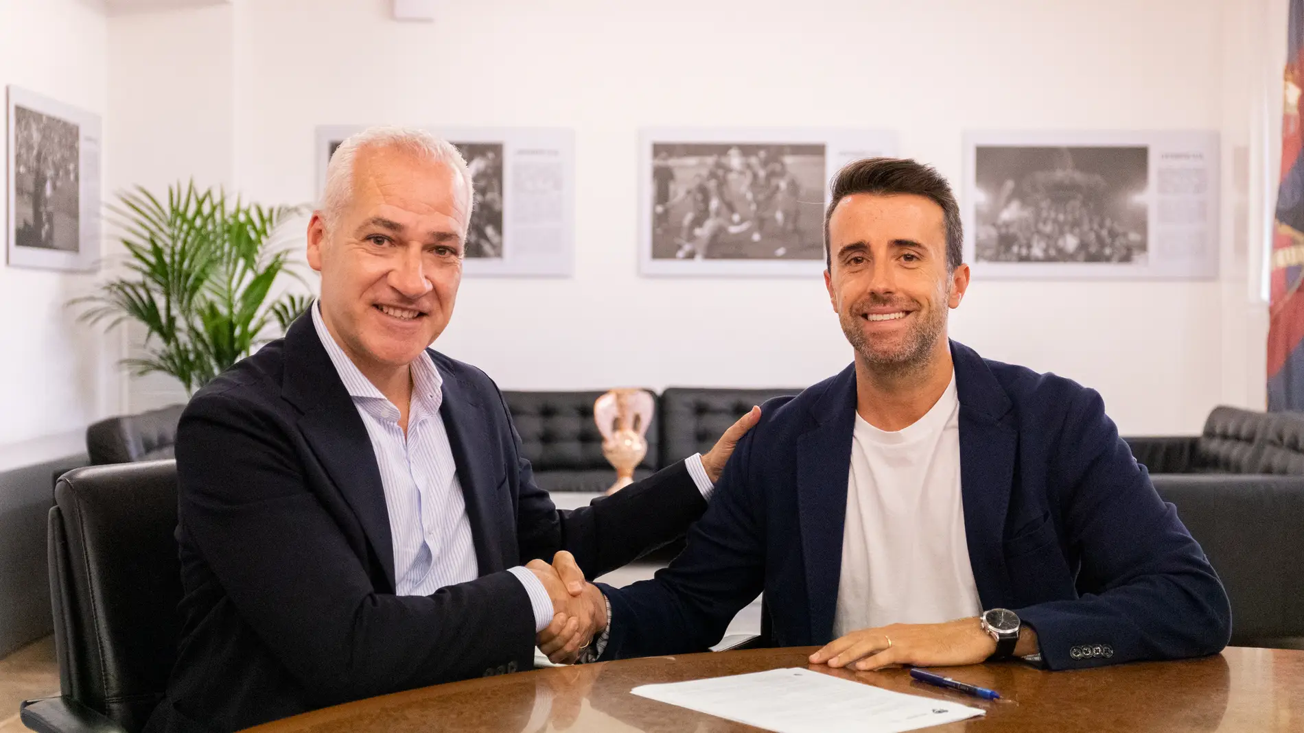 El Levante UD confirma a Euge Rivera con entrenador de su filial