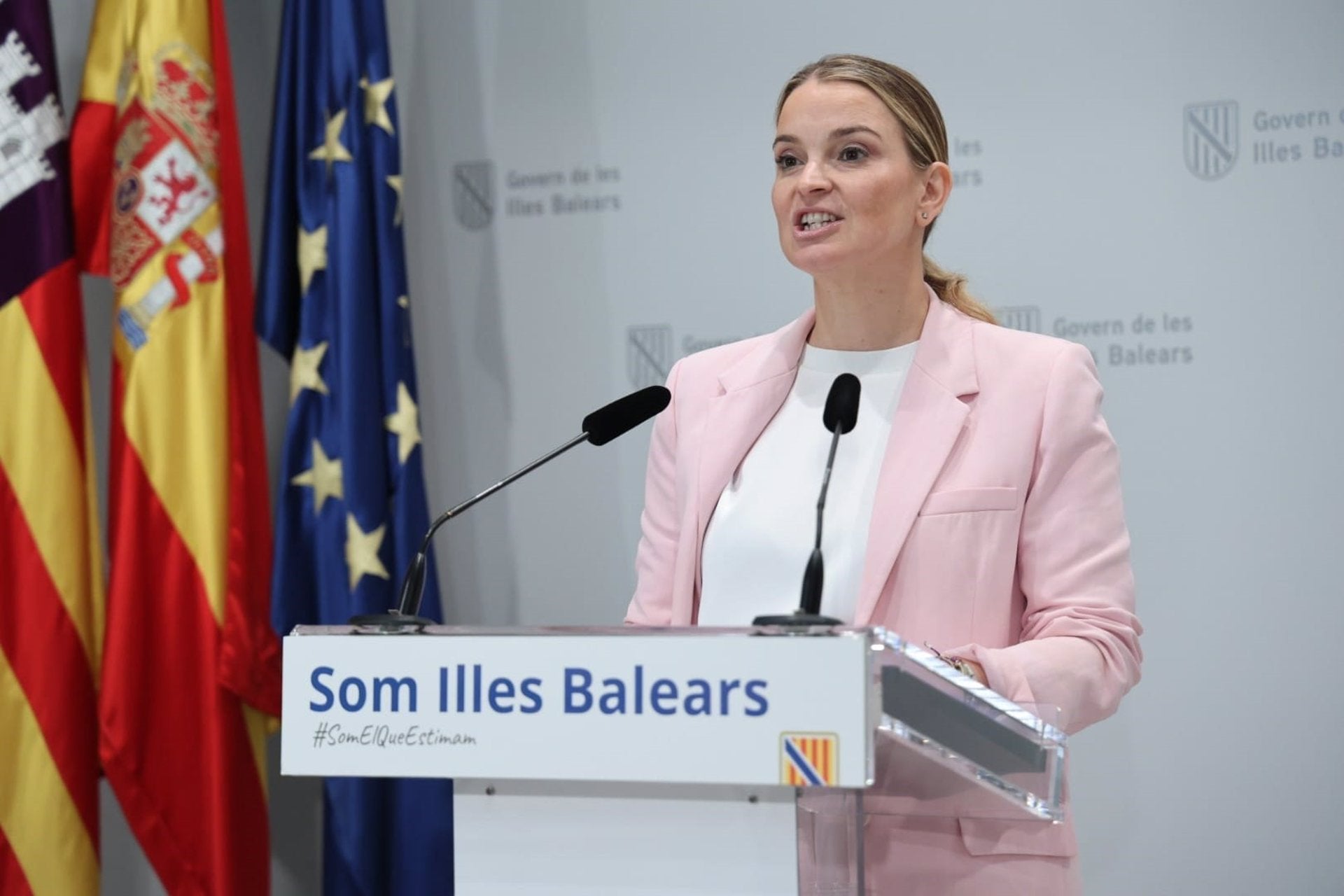 Marga Prohens afirma que al Gobierno no le importa las condiciones de acogida de los menores migrantes Marga Prohens afirma que al Gobierno no le importa las condiciones de acogida de los menores migrantes