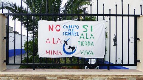 No a la mina, S&iacute; a la tierra viva