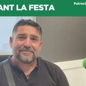 Manolo es explica còm fer un tradicional 'Guisao de polp'. 