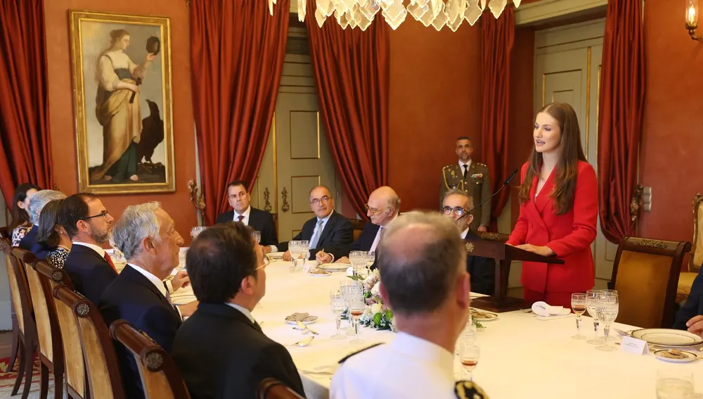 La Princesa de Asturias durante su primera visita oficial a Portugal